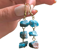 Naložite sliko v pregledovalnik galerije, viseči uhani viseci uhani uhani iz kristalov nakit iz kristalov viseci uhani iz poldragih kamnov apatit