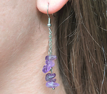 Naložite sliko v pregledovalnik galerije, viseči uhani ametist kristali viseci uhani uhani iz kristalov ametist nakit uhani iz kristalov uhani iz poldragih kamnov ametist kirurko nerjaceče jeklo