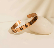 Naložite sliko v pregledovalnik galerije, zapestnica baker cakra bakrena zapestnica cakre nakit iz bakra zapestnica iz bakra energijska zapestnica čakre