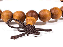 Naložite sliko v pregledovalnik galerije, zapestnica sandalovina zapestnice iz sandalovine lesene zapestnice lesena zapestnica sandalovina molitvena zapestnica mala