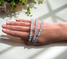 Naložite sliko v pregledovalnik galerije, zapestnica akvamarin iz kristalov 6 mm ženska zapestnica talisman iz poldragih kamnov nakit akvamarin moda nakit iz kristalov kristali zapestnice ženske zapestnice talisman akvamarin