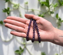 Naložite sliko v pregledovalnik galerije, zapestnica ametist iz kristalov 6 mm ženska zapestnica talisman iz poldragih kamnov nakit ametist moda nakit iz kristalov kristali zapestnice ženske zapestnice talisman ametist