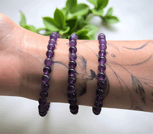 Naložite sliko v pregledovalnik galerije, zapestnica ametist iz kristalov 6 mm ženska zapestnica talisman iz poldragih kamnov nakit ametist moda nakit iz kristalov kristali zapestnice ženske zapestnice talisman ametist