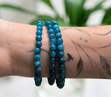 Naložite sliko v pregledovalnik galerije, zapestnica apatit iz kristalov 6 mm ženska zapestnica talisman iz poldragih kamnov nakit apatit moda nakit iz kristalov kristali zapestnice ženske zapestnice talisman apatit