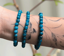 Naložite sliko v pregledovalnik galerije, zapestnica apatit iz kristalov 6 mm ženska zapestnica talisman iz poldragih kamnov nakit apatit moda nakit iz kristalov kristali zapestnice ženske zapestnice talisman apatit