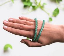 Naložite sliko v pregledovalnik galerije, zapestnica aventurin iz kristalov 6 mm ženska zapestnica talisman iz poldragih kamnov nakit aventurin moda nakit iz kristalov kristali zapestnice ženske zapestnice talisman aventurin