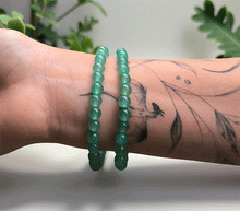 Naložite sliko v pregledovalnik galerije, zapestnica aventurin iz kristalov 6 mm ženska zapestnica talisman iz poldragih kamnov nakit aventurin moda nakit iz kristalov kristali zapestnice ženske zapestnice talisman aventurin