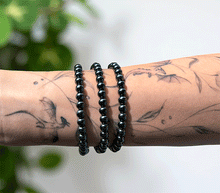 Naložite sliko v pregledovalnik galerije, zapestnica iz kristalov hematin hematit 6mm ženska zapestnica iz poldragih kamnov nakit hematit moda nakit iz kristalov kristali zapestnice hematin ženske zapestnice talisman