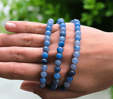 Naložite sliko v pregledovalnik galerije, zapestnica modri kremen iz kristalov 6mm ženska zapestnica iz poldragih kamnov nakit modri kremen moda nakit iz kristalov kristali zapestnice modri kremen ženske zapestnice talisman