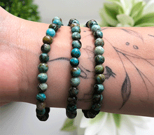 Naložite sliko v pregledovalnik galerije, zapestnica modri opal iz kristalov 6 mm kristalna ženska zapestnica talisman iz poldragih kamnov nakit modri opal moda nakit iz kristalov kristali zapestnice ženske kristalne zapestnice talisman modri opal