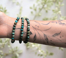 Naložite sliko v pregledovalnik galerije, zapestnica modri opal iz kristalov 6 mm kristalna ženska zapestnica talisman iz poldragih kamnov nakit modri opal moda nakit iz kristalov kristali zapestnice ženske kristalne zapestnice talisman modri opal