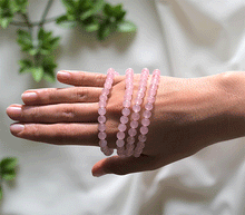 Naložite sliko v pregledovalnik galerije, zapestnica roževec iz kristalov 6mm ženska zapestnica iz poldragih kamnov nakit iz roževca moda nakit iz kristalov kristali zapestnice rozevec ženske zapestnice talisman