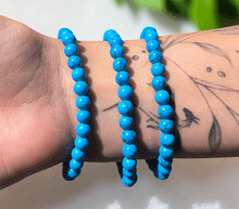 Naložite sliko v pregledovalnik galerije, zapestnica turkiz iz kristalov 6mm ženska zapestnica iz poldragih kamnov nakit turkiz moda nakit iz kristalov kristali zapestnice turkiz ženske zapestnice talisman talismani