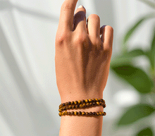 Naložite sliko v pregledovalnik galerije, zapestnica tigrovo oko iz kristalov ženska zapestnica iz poldragih kamnov nakit tigrovo oko moda nakit iz kristalov kristali zapestnice ženske zapestnice iz tigrovega očesa 4mm