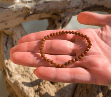 Naložite sliko v pregledovalnik galerije, zapestnica sončev kamen iz kristalov ženska zapestnica zlati kamen iz poldragih kamnov nakit zlati peščenjak moda sončev kamen nakit iz kristalov zlati kamen kristali sončev kamen zapestnice ženske zapestnice iz zlatega kamna 4mm