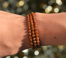 Naložite sliko v pregledovalnik galerije, zapestnica sončev kamen iz kristalov ženska zapestnica zlati kamen iz poldragih kamnov nakit zlati peščenjak moda sončev kamen nakit iz kristalov zlati kamen kristali sončev kamen zapestnice ženske zapestnice iz zlatega kamna 4mm