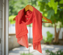 Naložite sliko v pregledovalnik galerije, ženski šal poletni šali enobarvni korala modni sal sali prehodni sal bombaž bombaz svila ženski šali moda modni dodatki udoben šal mehek sal jesenski šal modni dodatek ženski šal