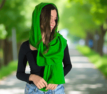 Naložite sliko v pregledovalnik galerije, ženski šal poletni šali enobarvni zelena modni sal sali prehodni sal zelen bombaž bombaz svila ženski šali moda modni dodatki udoben šal mehek sal jesenski šal modni dodatek ženski šal