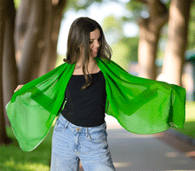 Naložite sliko v pregledovalnik galerije, ženski šal poletni šali enobarvni zelena modni sal sali prehodni sal zelen bombaž bombaz svila ženski šali moda modni dodatki udoben šal mehek sal jesenski šal modni dodatek ženski šal