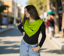 Naložite sliko v pregledovalnik galerije, ženski šal poletni šali enobarvni zelena modni sal sali prehodni sal zelen bombaž bombaz svila ženski šali moda modni dodatki udoben šal mehek sal jesenski šal modni dodatek ženski šal