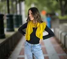 Naložite sliko v pregledovalnik galerije, ženski šal poletni šali enobarvni rumena modni sal sali prehodni sal rumen bombaž bombaz svila ženski šali moda modni dodatki udoben šal mehek sal jesenski šal modni dodatek ženski šal