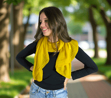 Naložite sliko v pregledovalnik galerije, ženski šal poletni šali enobarvni rumena modni sal sali prehodni sal rumen bombaž bombaz svila ženski šali moda modni dodatki udoben šal mehek sal jesenski šal modni dodatek ženski šal