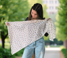 Naložite sliko v pregledovalnik galerije, ženski šal poletni šali mačke modni sal rože sali prehodni sal mačka bombaž bombaz svila ženski šali moda udoben šal mehek sal jesenski šal ženski šal muce modni šal muca ugodni šali