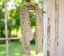 Naložite sliko v pregledovalnik galerije, ženski šal poletni šali mačke modni sal rože sali prehodni sal mačka bombaž bombaz svila ženski šali moda udoben šal mehek sal jesenski šal ženski šal muce modni šal muca ugodni šali