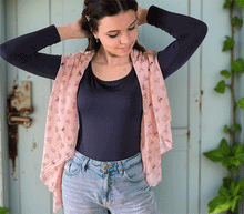 Naložite sliko v pregledovalnik galerije, ženski šal poletni šali mačke modni sal rože sali prehodni sal mačka bombaž bombaz svila ženski šali moda udoben šal mehek sal jesenski šal ženski šal muce modni šal muca ugodni šali