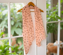 Naložite sliko v pregledovalnik galerije, ženski šal poletni šali mačke modni sal rože sali prehodni sal mačka bombaž bombaz svila ženski šali moda udoben šal mehek sal jesenski šal ženski šal muce modni šal muca ugodni šali