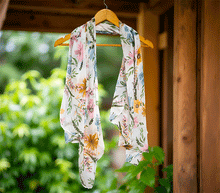 Naložite sliko v pregledovalnik galerije, ženski šal poletni šali rožice modni sal rože sali prehodni sal cvetlice bombaž bombaz svila ženski šali moda udoben šal mehek sal jesenski šal ženski šal rožice