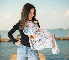 Naložite sliko v pregledovalnik galerije, ženski šal poletni šali rožice modni sal rože sali prehodni sal cvetlice bombaž bombaz svila ženski šali moda udoben šal mehek sal jesenski šal ženski šal rožice