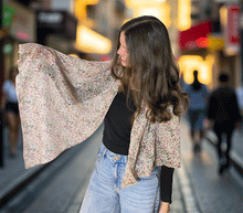 Naložite sliko v pregledovalnik galerije, ženski šal poletni šali rožice modni sal rože sali prehodni sal cvetlice bombaž bombaz svila ženski šali moda udoben šal mehek sal jesenski šal ženski šal rožice rozice