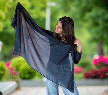 Naložite sliko v pregledovalnik galerije, ženski šal poletni šali rožice modni sal rože sali prehodni sal cvetlice bombaž bombaz svila ženski šali moda udoben šal mehek sal jesenski šal ženski šal rožice rozice