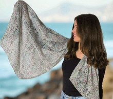 Naložite sliko v pregledovalnik galerije, ženski šal poletni šali rožice modni sal rože sali prehodni sal cvetlice bombaž bombaz svila ženski šali moda udoben šal mehek sal jesenski šal ženski šal rožice rozice