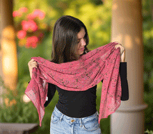 Naložite sliko v pregledovalnik galerije, ženski šal poletni šali rožice modni sal rože sali prehodni sal cvetlice bombaž bombaz svila ženski šali moda udoben šal mehek sal jesenski šal ženski šal rožice