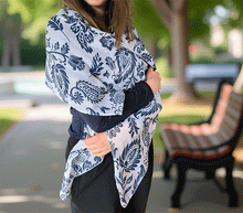 Naložite sliko v pregledovalnik galerije, ženski šal poletni šali rožice modni sal rože sali prehodni sal cvetlice bombaž bombaz svila ženski šali moda udoben šal mehek sal jesenski šal ženski šal rožice modni šal šal občutljiva koža ugodni šali