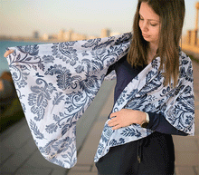 Naložite sliko v pregledovalnik galerije, ženski šal poletni šali rožice modni sal rože sali prehodni sal cvetlice bombaž bombaz svila ženski šali moda udoben šal mehek sal jesenski šal ženski šal rožice modni šal šal občutljiva koža ugodni šali