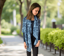 Naložite sliko v pregledovalnik galerije, ženski šal poletni šali rožice modni sal rože sali prehodni sal cvetlice bombaž bombaz svila ženski šali moda udoben šal mehek sal jesenski šal ženski šal rožice modni šal šal občutljiva koža ugodni šali