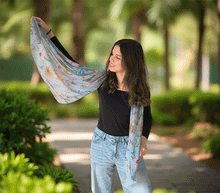 Naložite sliko v pregledovalnik galerije, ženski šal poletni šali rožice modni sal rože sali prehodni sal cvetlice bombaž bombaz svila ženski šali moda udoben šal mehek sal jesenski šal ženski šal rožice modni šal