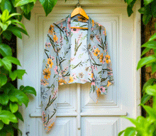 Naložite sliko v pregledovalnik galerije, ženski šal poletni šali rožice modni sal rože sali prehodni sal cvetlice bombaž bombaz svila ženski šali moda udoben šal mehek sal jesenski šal ženski šal rožice modni šal