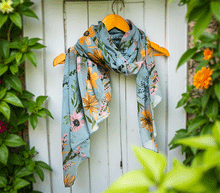 Naložite sliko v pregledovalnik galerije, ženski šal poletni šali rožice modni sal rože sali prehodni sal cvetlice bombaž bombaz svila ženski šali moda udoben šal mehek sal jesenski šal ženski šal rožice modni šal