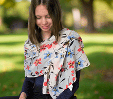 Naložite sliko v pregledovalnik galerije, ženski šal poletni šali rožice modni sal rože sali prehodni sal cvetlice bombaž bombaz svila ženski šali moda udoben šal mehek sal jesenski šal ženski šal rožice modni šal šal občutljiva koža ugodni šali