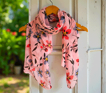 Naložite sliko v pregledovalnik galerije, ženski šal poletni šali rožice modni sal rože sali prehodni sal cvetlice bombaž bombaz svila ženski šali moda udoben šal mehek sal jesenski šal ženski šal rožice modni šal šal občutljiva koža ugodni šali