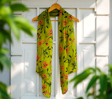 Naložite sliko v pregledovalnik galerije, ženski šal poletni šali rožice modni sal rože sali prehodni sal cvetlice bombaž bombaz svila ženski šali moda udoben šal mehek sal jesenski šal ženski šal rožice modni šal šal občutljiva koža ugodni šali