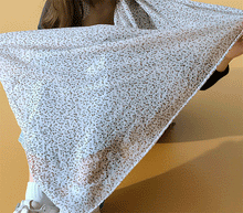 Naložite sliko v pregledovalnik galerije, ženski šal poletni šali rožice modni sal rože sali prehodni sal cvetlice bombaž bombaz svila ženski šali moda udoben šal mehek sal jesenski šal ženski šal rožice rozice