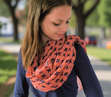 Naložite sliko v pregledovalnik galerije, ženski šal poletni šali rožice modni sal rože sali prehodni sal cvetlice bombaž bombaz svila ženski šali moda udoben šal mehek sal jesenski šal ženski šal rožice modni šal šal občutljiva koža ugodni šali