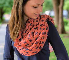 Naložite sliko v pregledovalnik galerije, ženski šal poletni šali rožice modni sal rože sali prehodni sal cvetlice bombaž bombaz svila ženski šali moda udoben šal mehek sal jesenski šal ženski šal rožice modni šal šal občutljiva koža ugodni šali