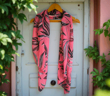 Naložite sliko v pregledovalnik galerije, ženski šal poletni šali rožice modni sal rože sali prehodni sal cvetlice bombaž bombaz svila ženski šali moda udoben šal mehek sal jesenski šal ženski šal rožice modni šal šal občutljiva koža ugodni šali