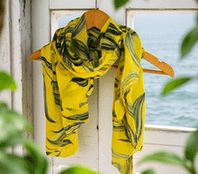 Naložite sliko v pregledovalnik galerije, ženski šal poletni šali rožice modni sal rože sali prehodni sal cvetlice bombaž bombaz svila ženski šali moda udoben šal mehek sal jesenski šal ženski šal rožice modni šal šal občutljiva koža ugodni šali